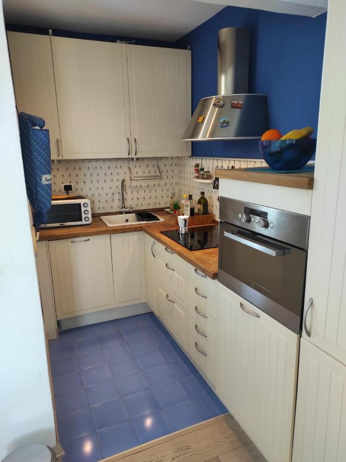 Grazioso Appartamento Vicino Al Mare San Cataldo  Esterno foto