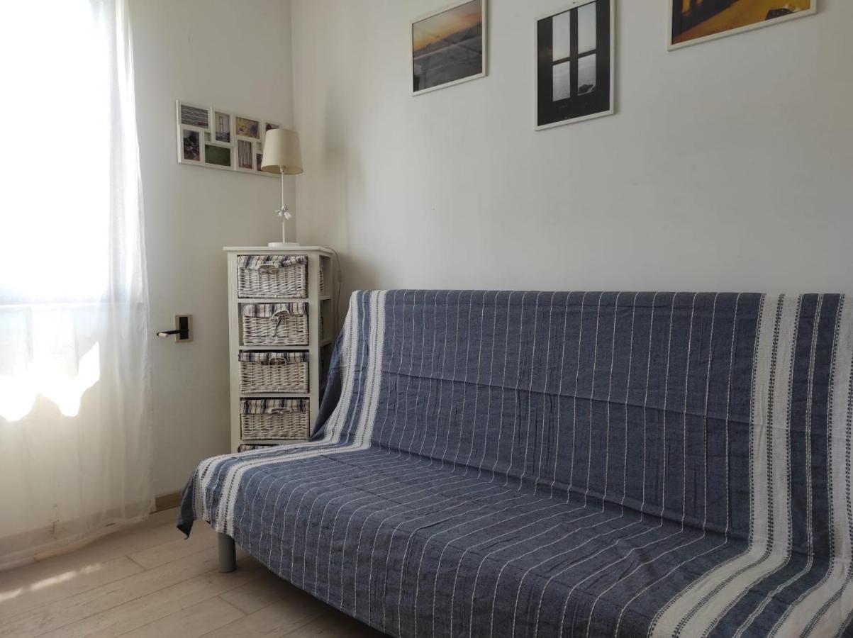 Grazioso Appartamento Vicino Al Mare San Cataldo  Esterno foto